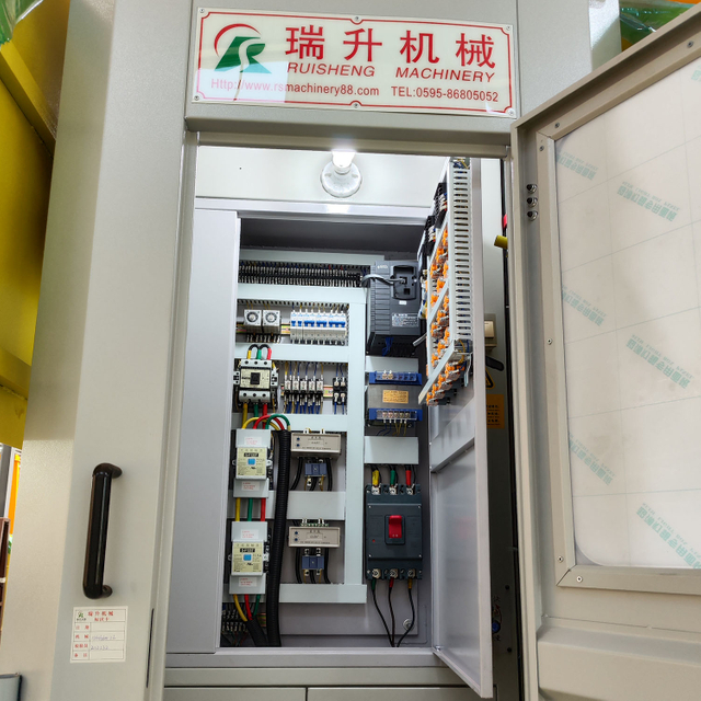 Ruisheng Machinery RS-1360-1960ZL-M Máquina de corte de doble cuchilla Granito Bloque de cantera Minería de piedra con certificado CE 380V 3 Fase en Rusia