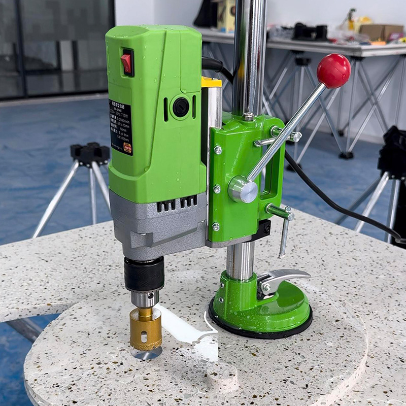 m&aacute;quina de perforaci&oacute;n del taller India